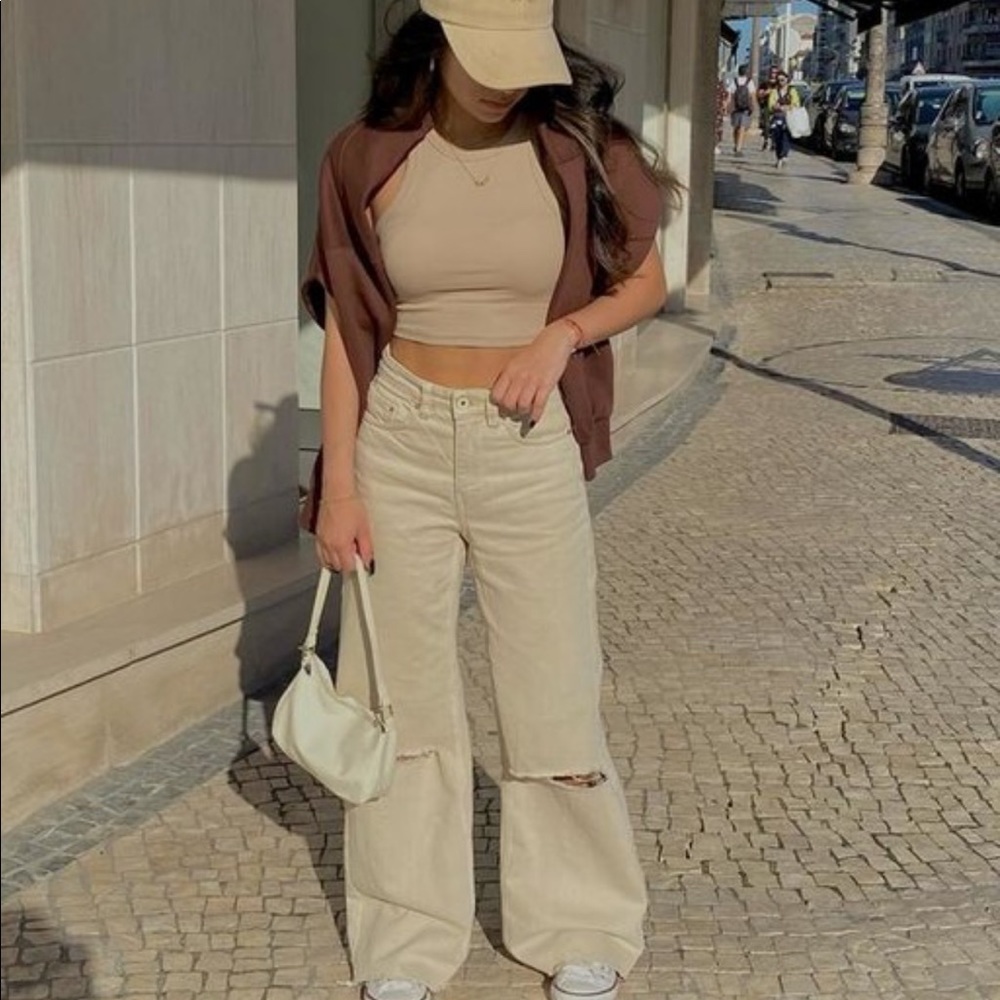 NWT! Wide leg trousers with rips